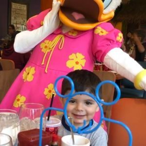 Meet your Posher, Christopher